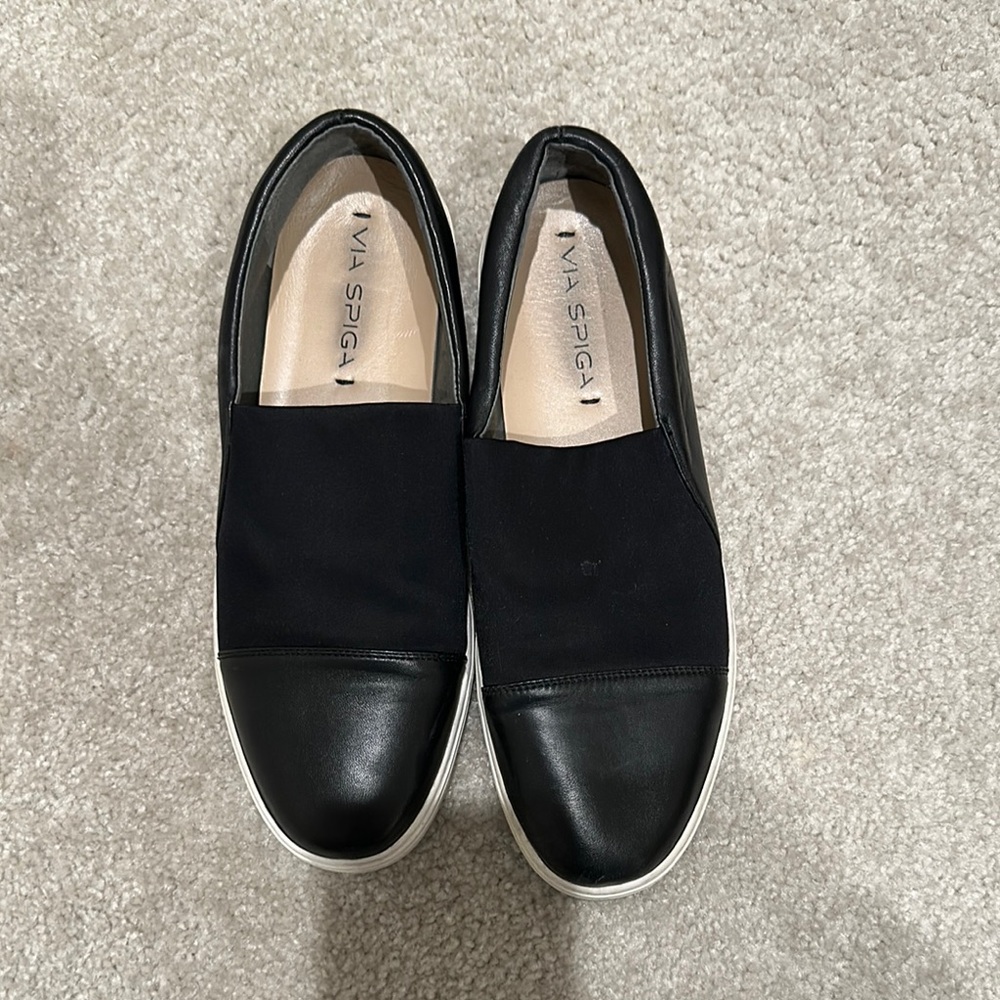 Via Spiga Black Loafers Slip-On Shoes